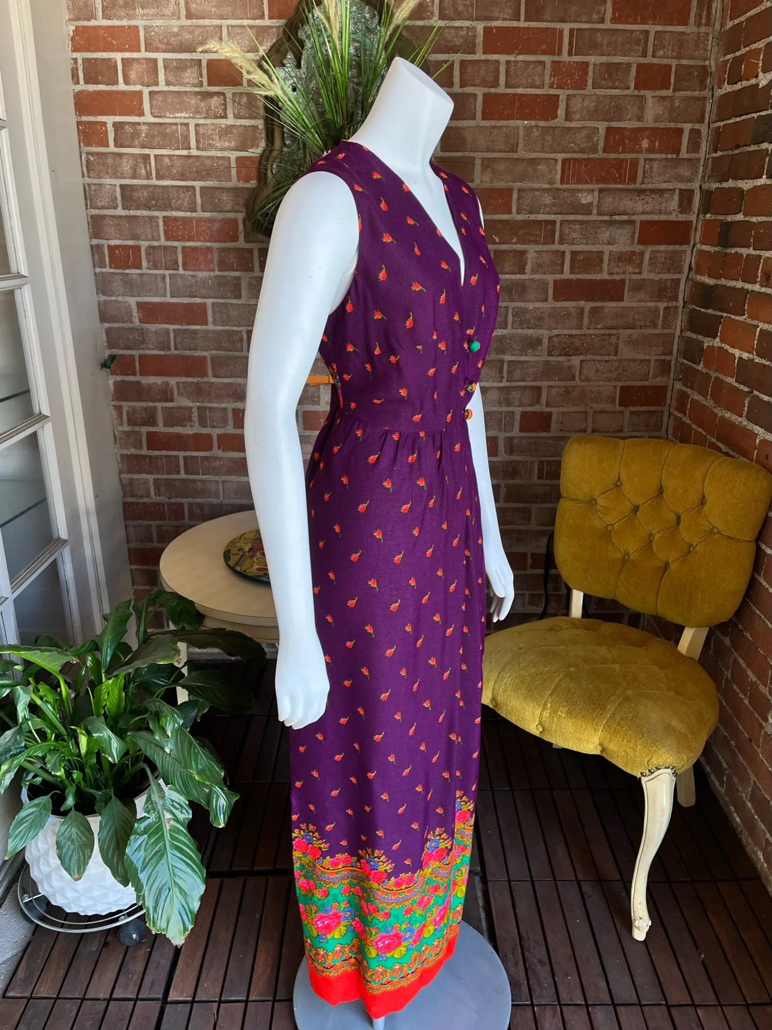 1970s Purple Roses Maxi Dress