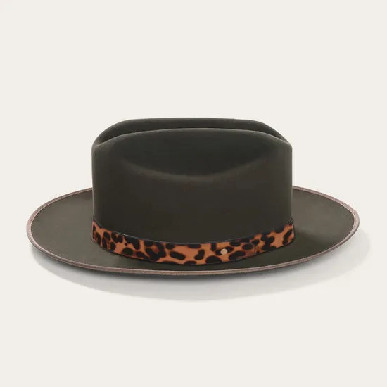 Classic Green Felt Fedora with Chic Leopard Print Ribbon