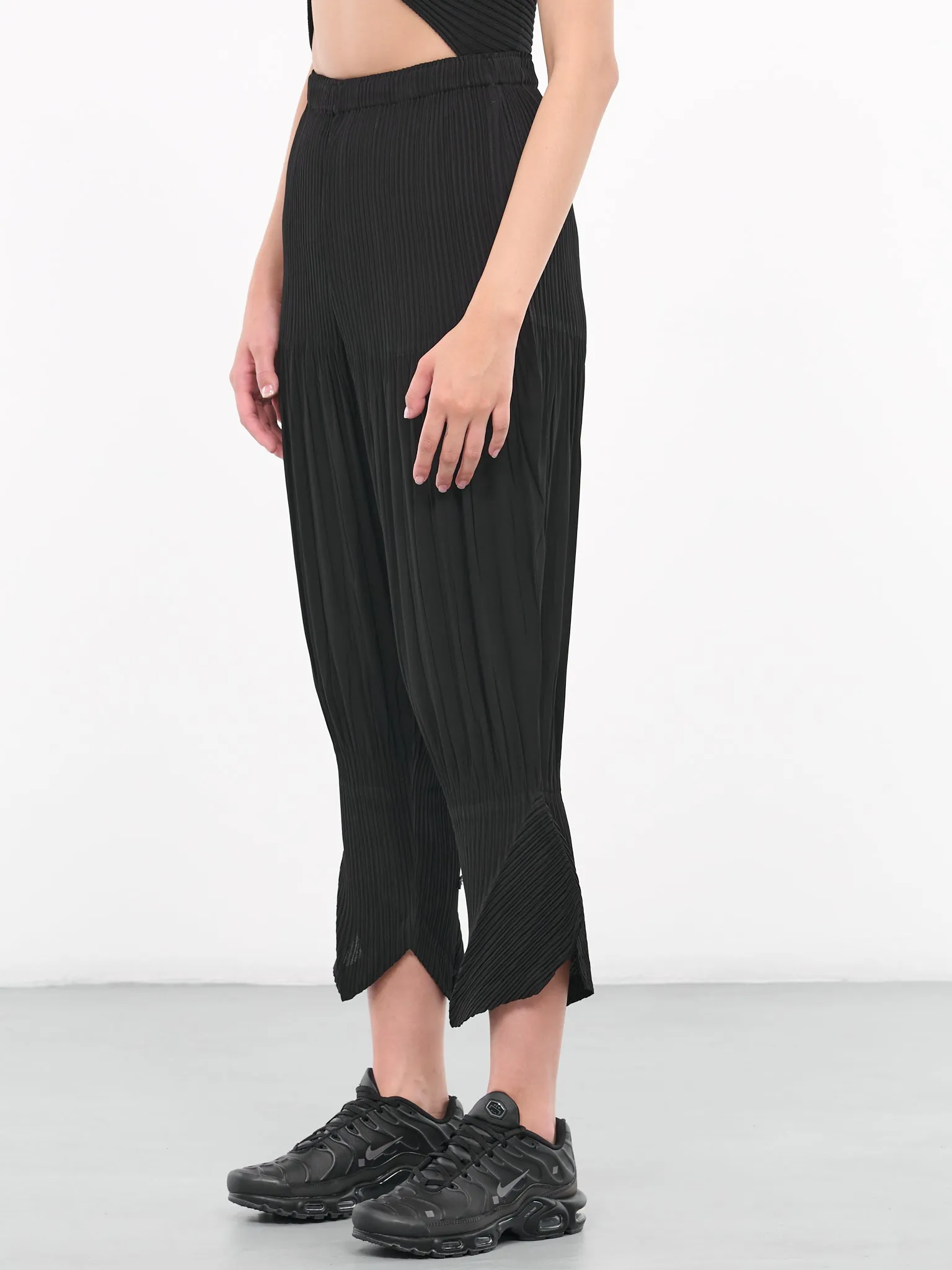 Hatching Trousers (IM38FF188-15-BLACK)