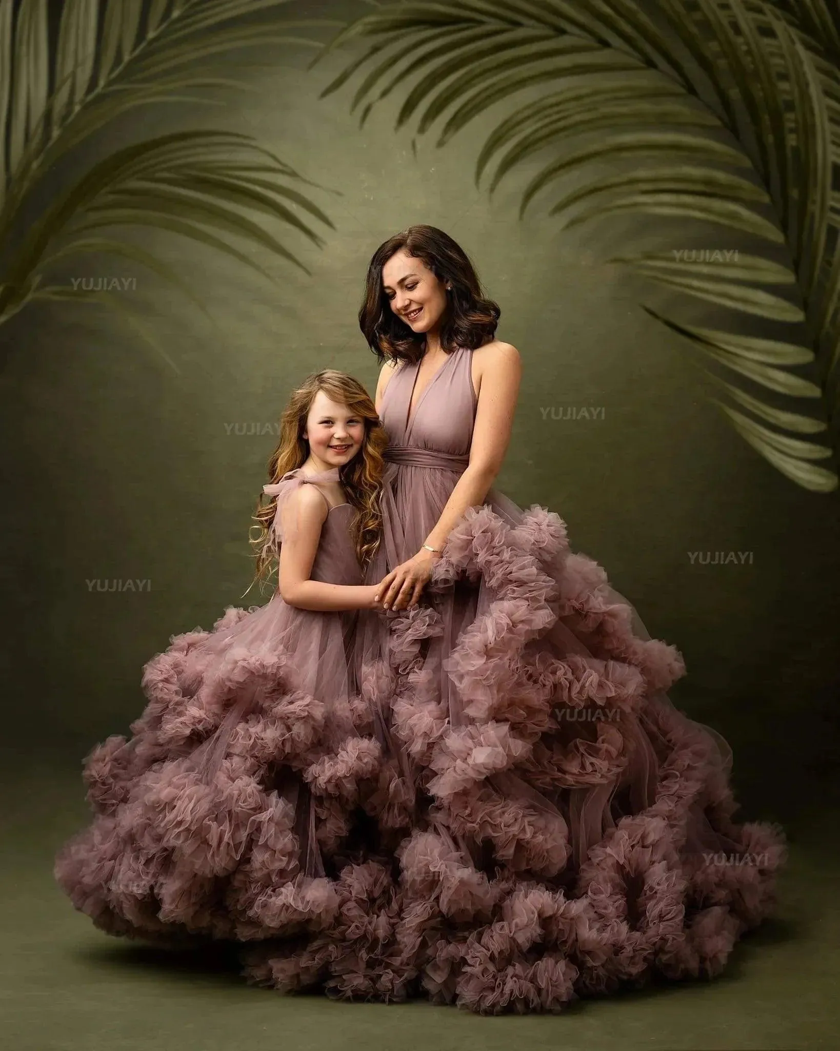 Mommy and Me Matching Dress Puffy Tulle Tiered Ruffles Mother and Daughter Dresses for Party or Photoshoot Family Look Ball Gown