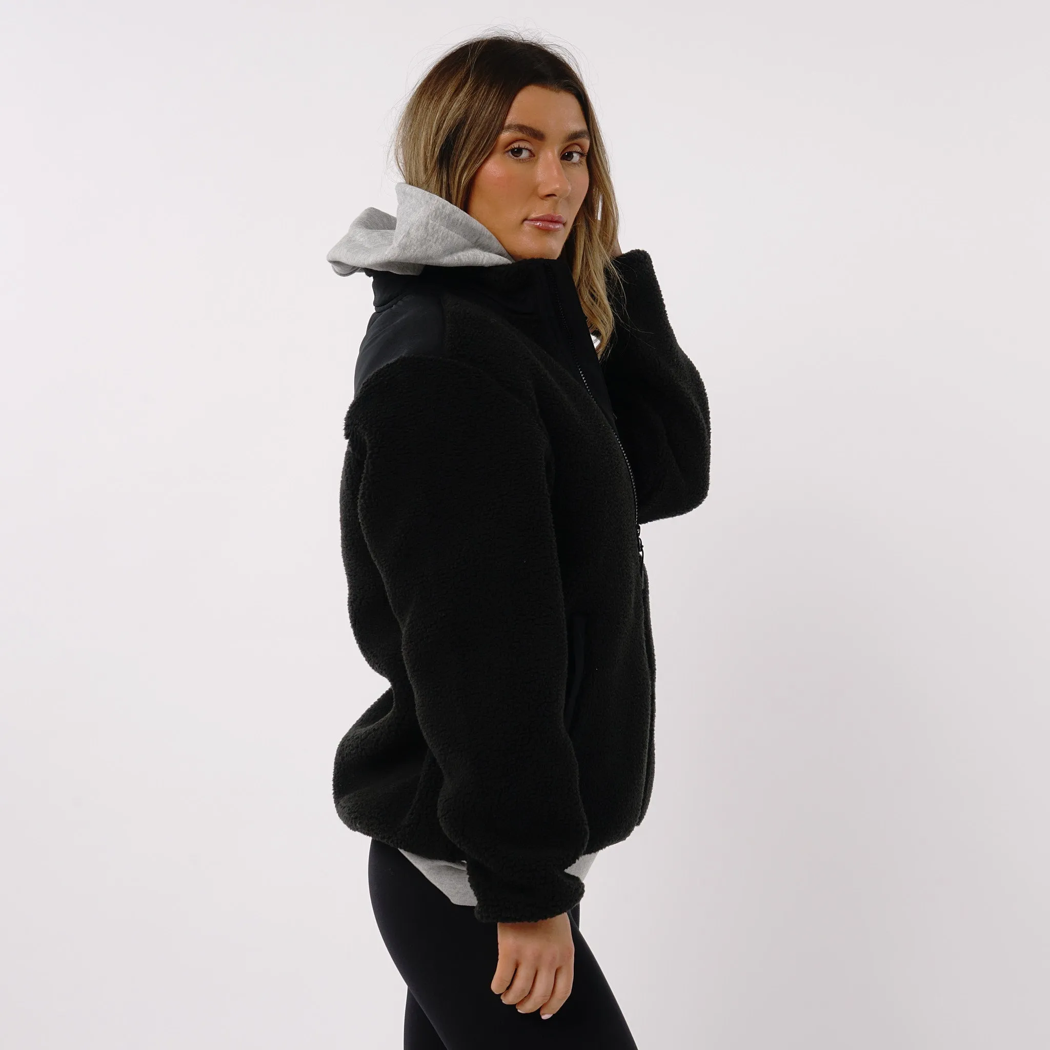 Omnitau Women's Burford Oversized Full Zip Fleece - Black