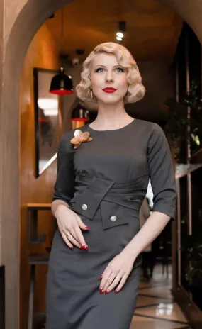 Pleated front dress - 1940s 1950s vintage wiggle dress